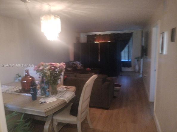 7450 NW 17th St 205, Plantation FL 33313