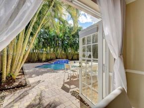 12980 Blue Lake Dr, Wellington FL 33414