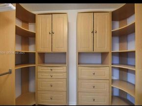 12980 Blue Lake Dr, Wellington FL 33414