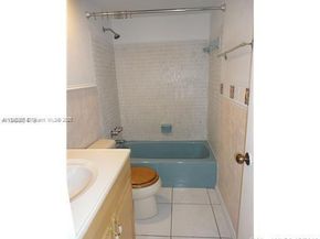 680 Miller Dr W402, Miami Springs FL 33166