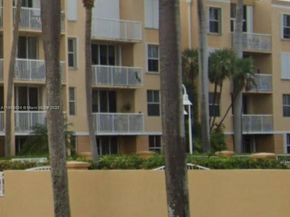 1450 SE 3rd Ave 208, Dania Beach FL 33004