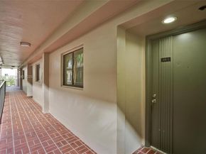 8540 SW 133rd Ave Rd 321, Miami FL 33183