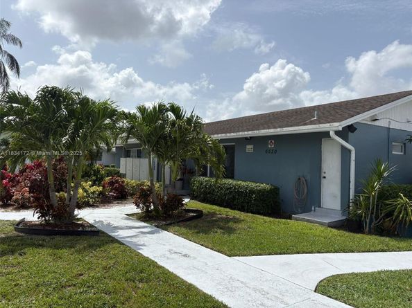 6540 Winfield Blvd 102, Margate FL 33063