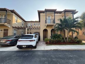 6923 Julia Gardens Dr, Coconut Creek FL 33073