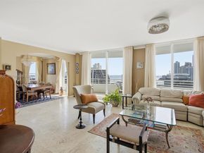 888 Brickell Key Dr 1903, Miami FL 33131