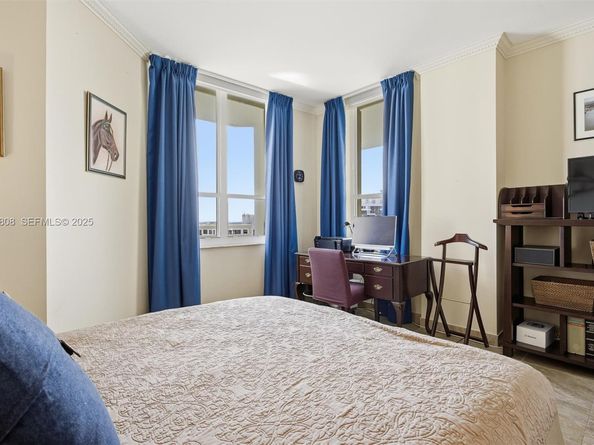 888 Brickell Key Dr 1903, Miami FL 33131