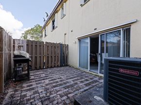 3335 NE 13th Cir Dr 10527, Homestead FL 33033