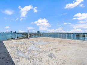 7904 West Drive PENTHOUSE, North Bay Village FL 33141