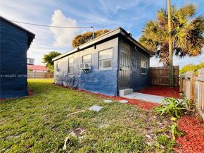 1927 Windsor Ave, West Palm Beach FL 33407