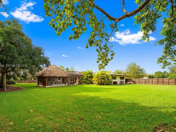 9890 SW 138th St, Miami FL 33176