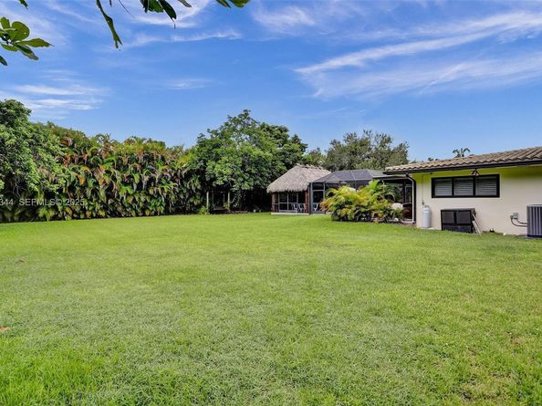 9890 SW 138th St, Miami FL 33176