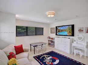 9890 SW 138th St, Miami FL 33176