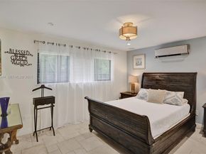 9890 SW 138th St, Miami FL 33176