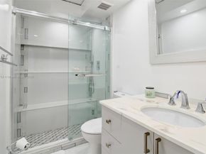 13951 Kendall Lakes cir 103A, Miami FL 33183