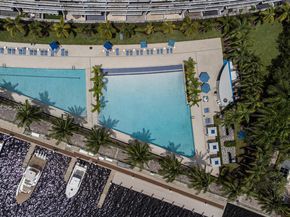 2950 NE 188th St 139, Aventura FL 33180