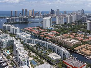 2950 NE 188th St 139, Aventura FL 33180