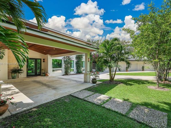 6910 SW 145th Ter, Palmetto Bay FL 33158
