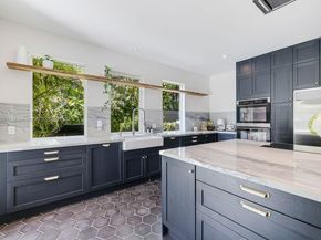 6910 SW 145th Ter, Palmetto Bay FL 33158
