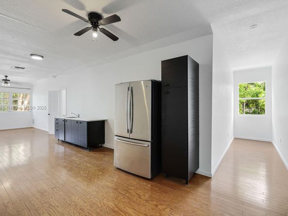 6910 SW 145th Ter, Palmetto Bay FL 33158