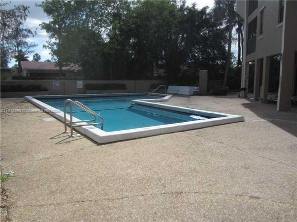 8715 Shadow Wood Blvd 211, Coral Springs FL 33071