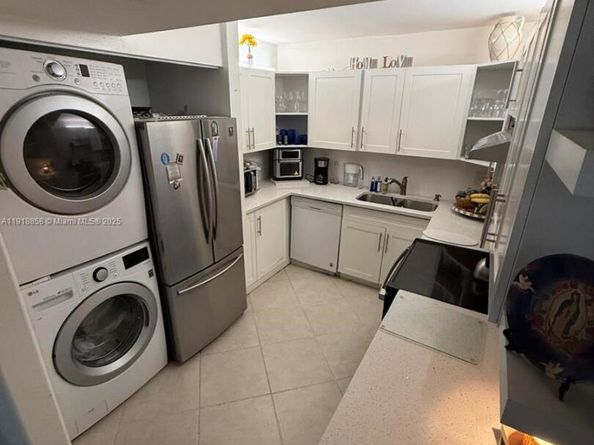 8715 Shadow Wood Blvd 211, Coral Springs FL 33071