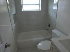 191 NE 23rd St, Pompano Beach FL 33060