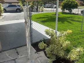 191 NE 23rd St, Pompano Beach FL 33060