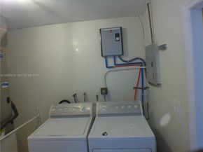 191 NE 23rd St, Pompano Beach FL 33060