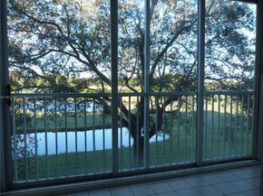 1151 SW 128th Ter 312D, Pembroke Pines FL 33027