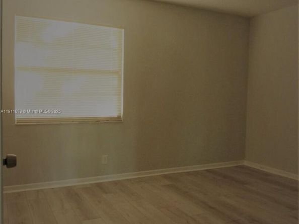 1151 SW 128th Ter 312D, Pembroke Pines FL 33027