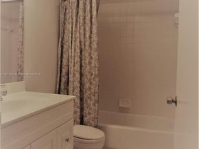 1151 SW 128th Ter 312D, Pembroke Pines FL 33027