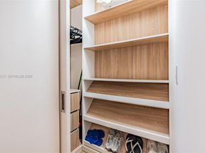 2301 Collins Ave 719, Miami Beach FL 33139