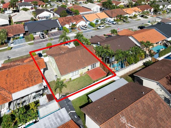 12770 NW 11th St, Miami FL 33182