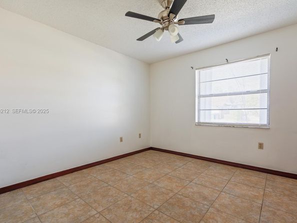 12770 NW 11th St, Miami FL 33182