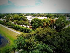 7360 S Oriole Blvd 806, Delray Beach FL 33446