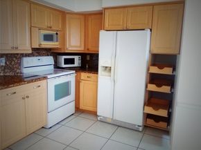 7360 S Oriole Blvd 806, Delray Beach FL 33446