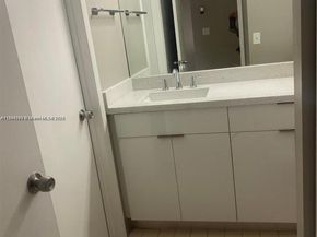 1368 NW 24th Ave 1368, Miami FL 33125