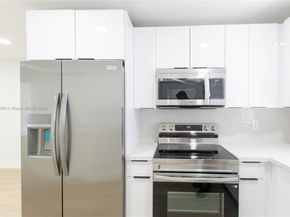 2250 NW 95th Ter, Miami FL 33147