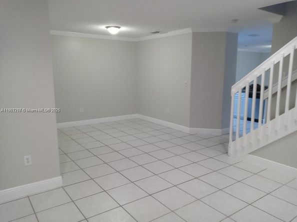 16530 SW 96th Ter, Miami FL 33196