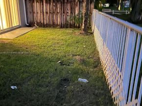 16530 SW 96th Ter, Miami FL 33196