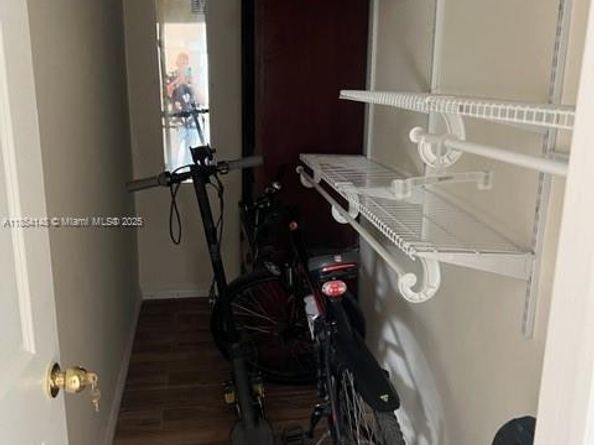 1958 Monroe St 208, Hollywood FL 33020