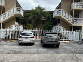 1958 Monroe St 208, Hollywood FL 33020