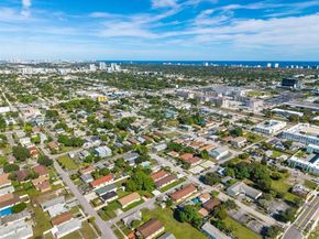 601 NW 3rd Ave, Hallandale Beach FL 33009