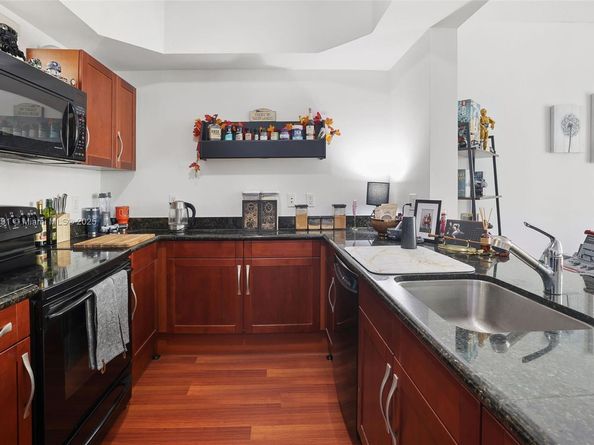 7270 SW 89th St C506, Miami FL 33156
