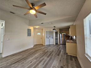 800 NW 15th Ave, Fort Lauderdale FL 33311