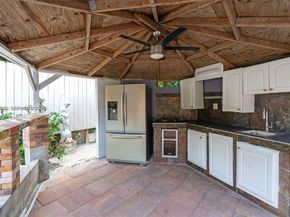 3800 Charles Ter, Miami FL 33133