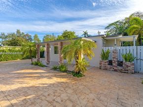 3800 Charles Ter, Miami FL 33133