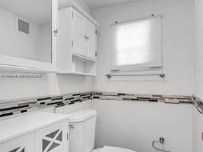 3800 Charles Ter, Miami FL 33133