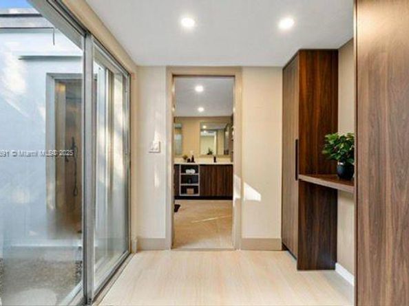 1905 NW 62nd Ter, Margate FL 33063