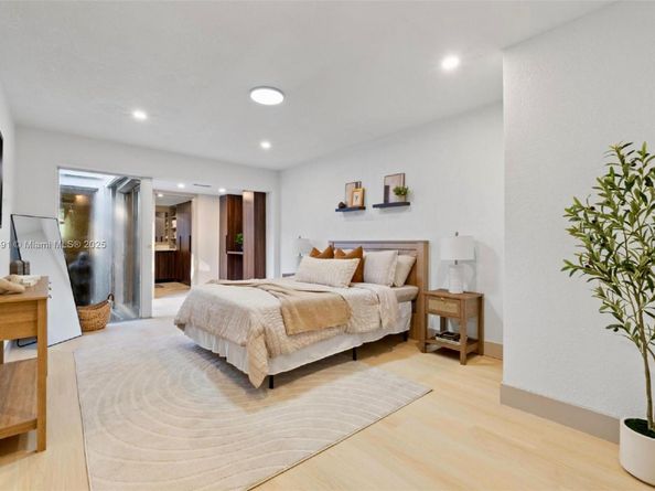 1905 NW 62nd Ter, Margate FL 33063